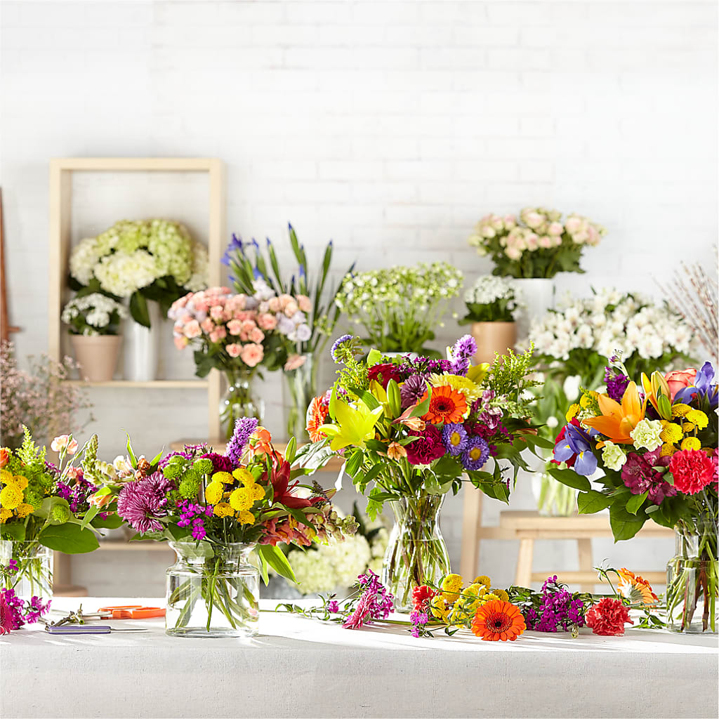 Bold & Bright – A Florist Original – Awesome Blossom Flowers And Gifts, Citrus Heights CA