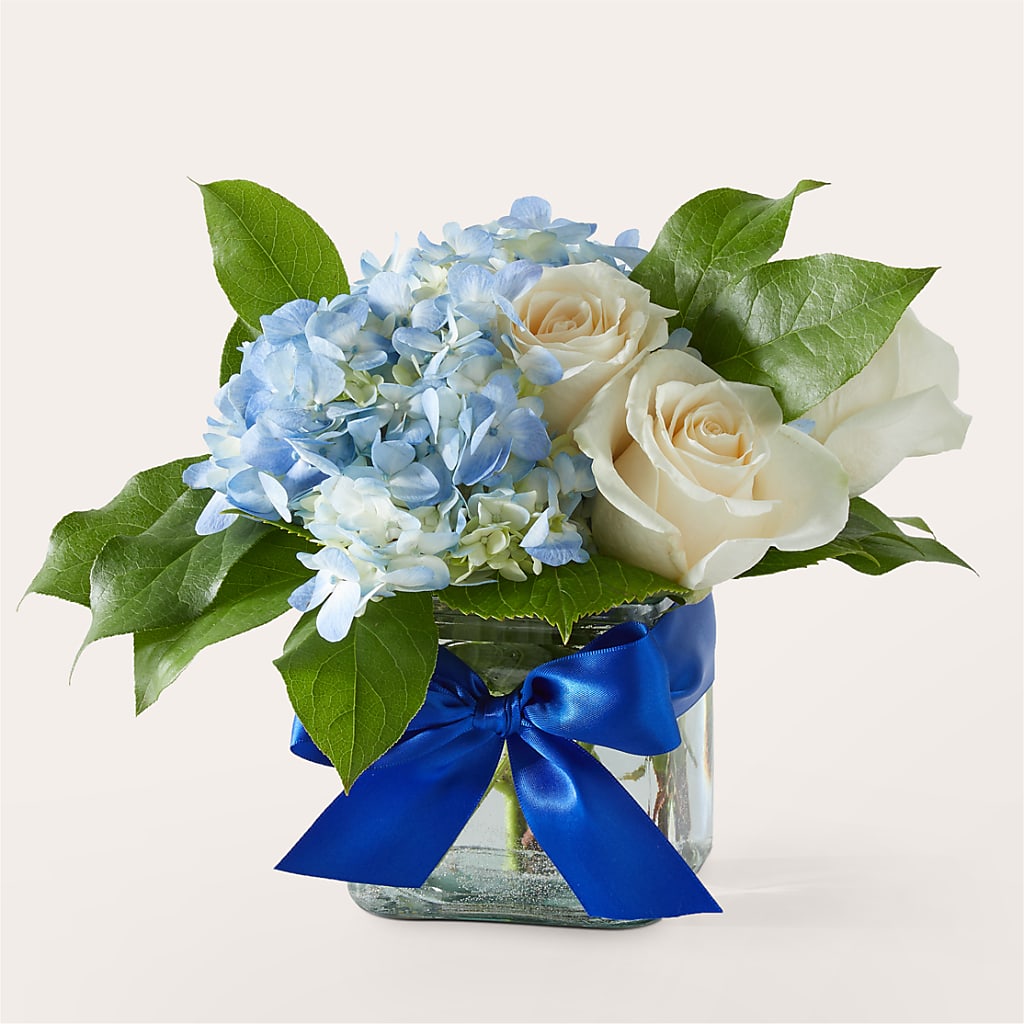 Sky Blue Delight Bouquet – Awesome Blossom Flowers And Gifts, Citrus Heights CA