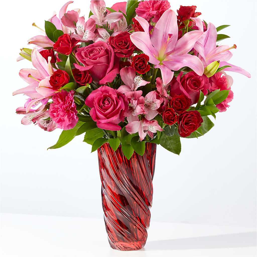 In Love Bouquet with Luxe Swirl Vase – Awesome Blossom Flowers And Gifts, Citrus Heights CA