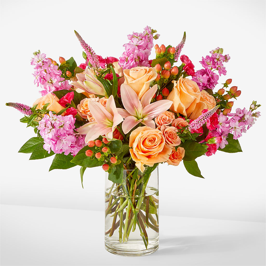 Bisous Bouquet – Awesome Blossom Flowers And Gifts, Citrus Heights CA
