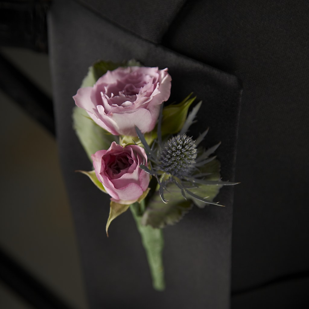 Veronica Boutonniere – Awesome Blossom Flowers And Gifts, Citrus Heights CA