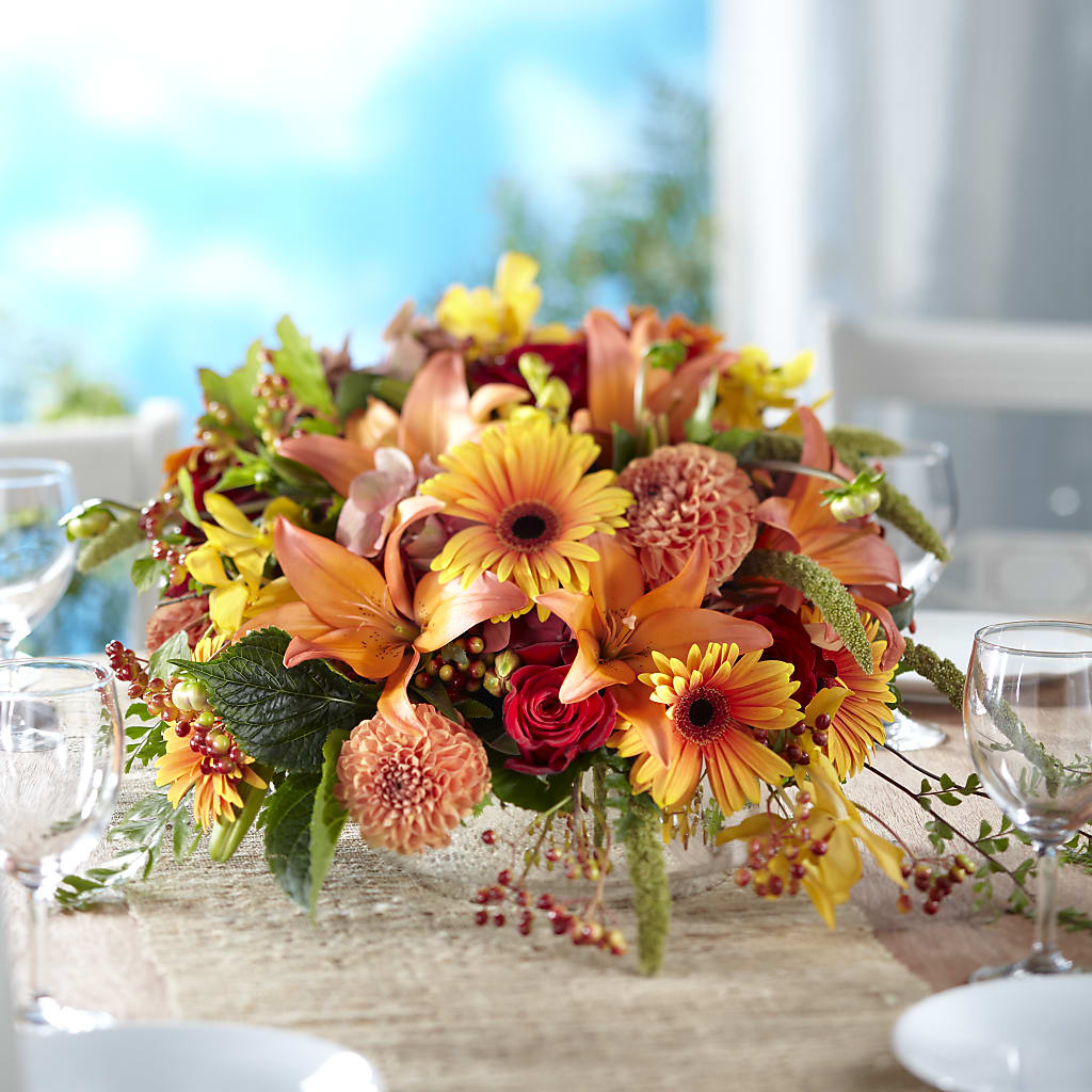 One and Only Centerpiece – Awesome Blossom Flowers And Gifts, Citrus Heights CA