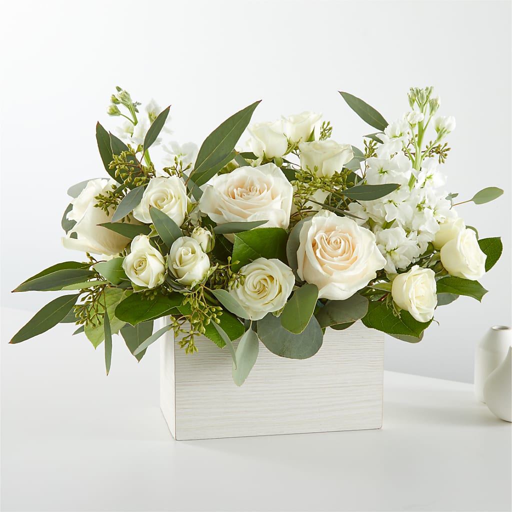 Fresh Linen Box Bouquet –  Awesome Blossom Flowers And Gifts, Citrus Heights CA