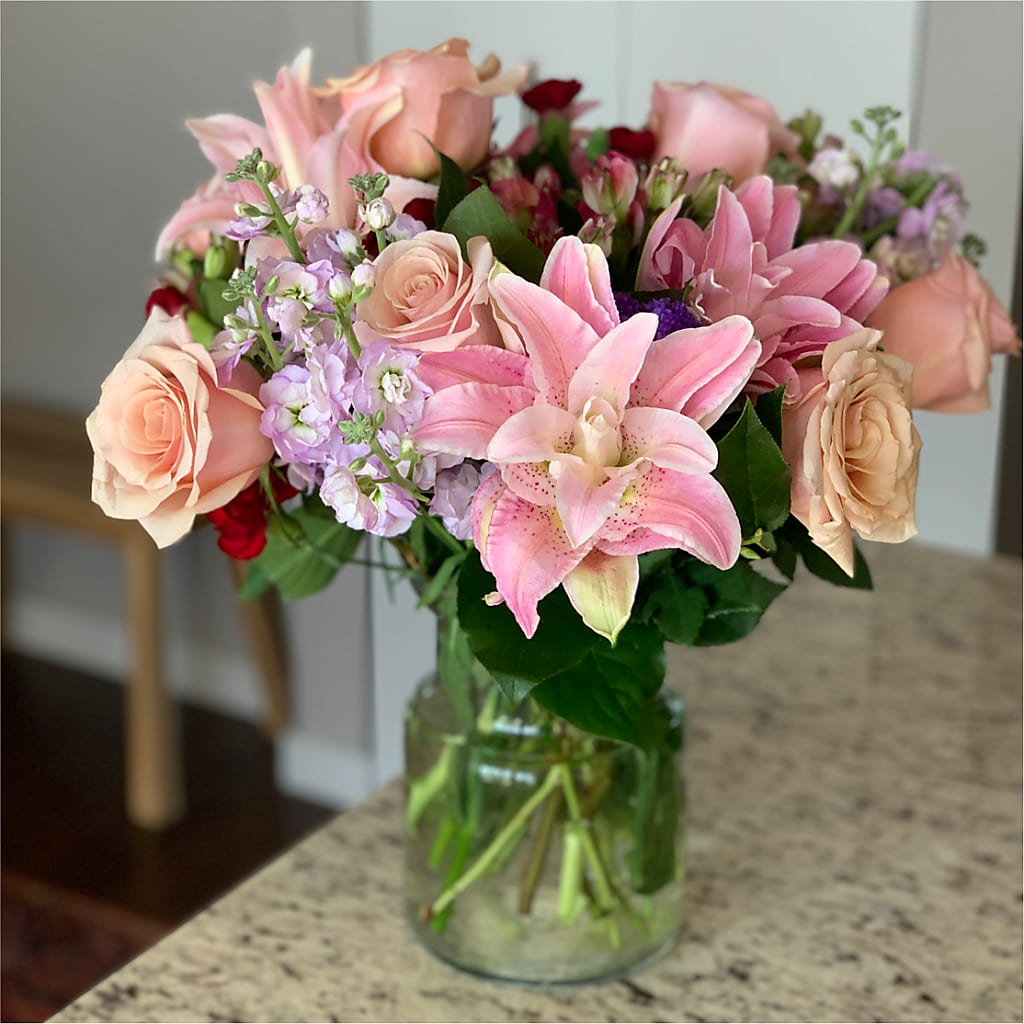 Romantique Bouquet –  Awesome Blossom Flowers And Gifts, Citrus Heights CA
