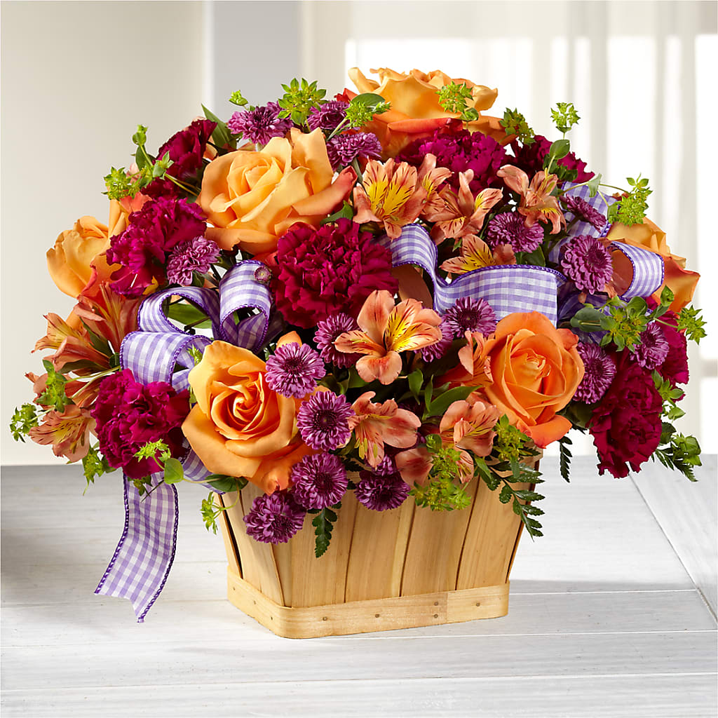 New Dream Basket –  Awesome Blossom Flowers And Gifts, Citrus Heights CA