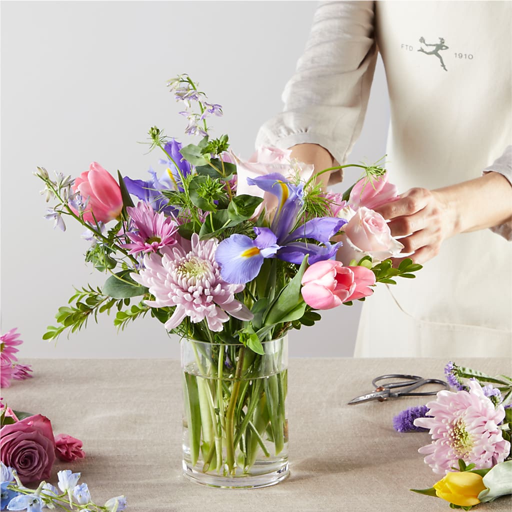 Pastel Tradition - A Florist Original –  Awesome Blossom Flowers And Gifts, Citrus Heights CA