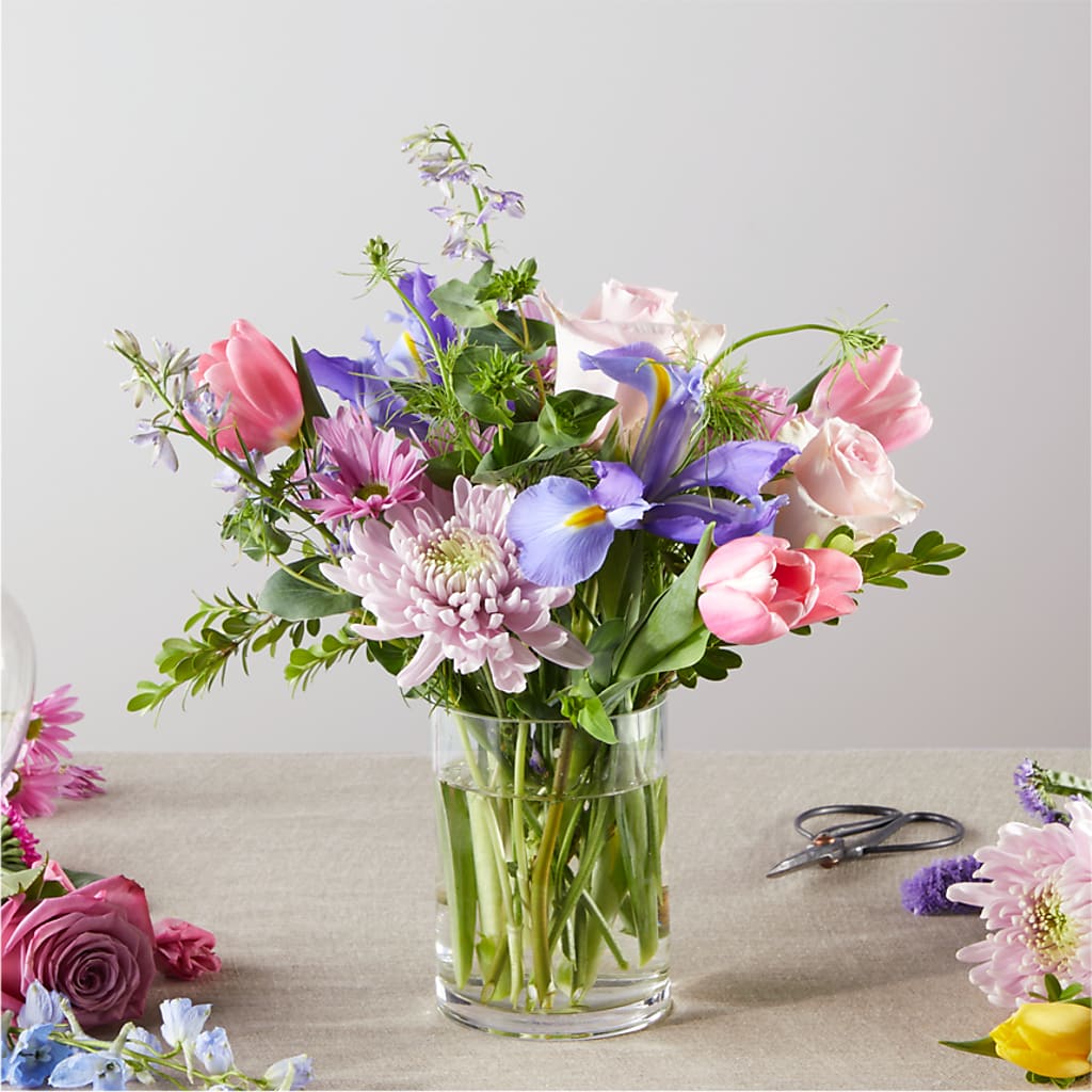 Pastel Tradition - A Florist Original –  Awesome Blossom Flowers And Gifts, Citrus Heights CA