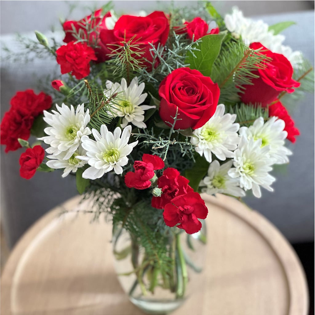 Seasonal Magic Bouquet –  Awesome Blossom Flowers And Gifts, Citrus Heights CA