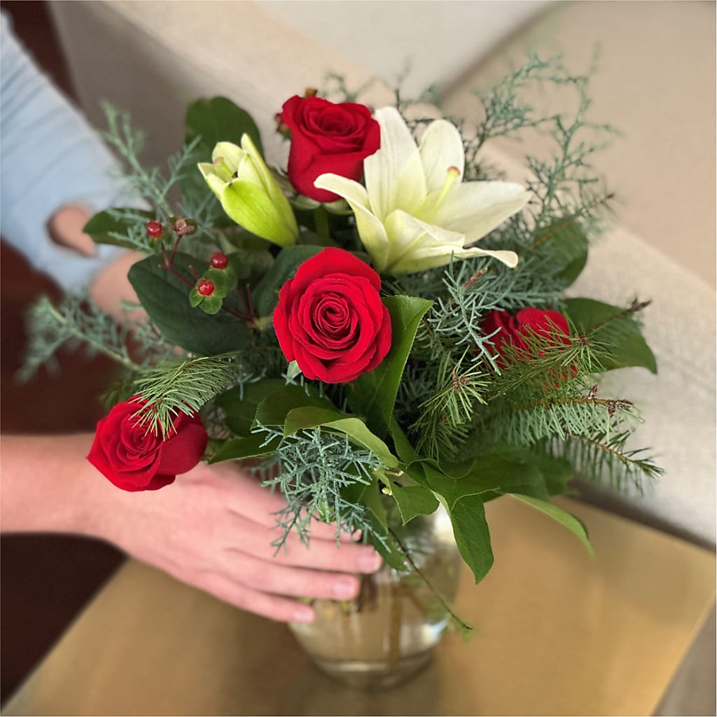 Glittering Lights Bouquet –  Awesome Blossom Flowers And Gifts, Citrus Heights CA