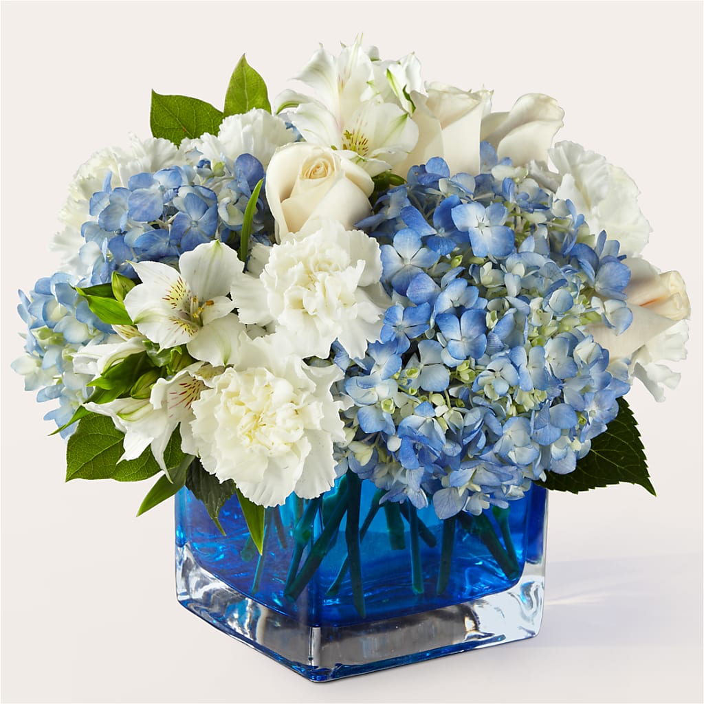 Soothing Waters Bouquet –  Awesome Blossom Flowers And Gifts, Citrus Heights CA