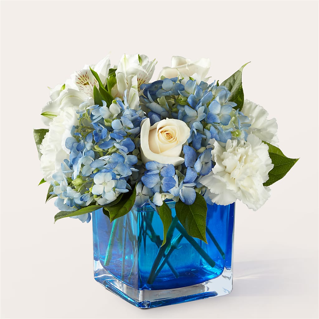 Soothing Waters Bouquet –  Awesome Blossom Flowers And Gifts, Citrus Heights CA