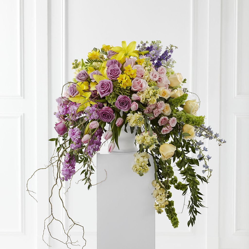 Display of Affection Arrangement –  Awesome Blossom Flowers And Gifts, Citrus Heights CA