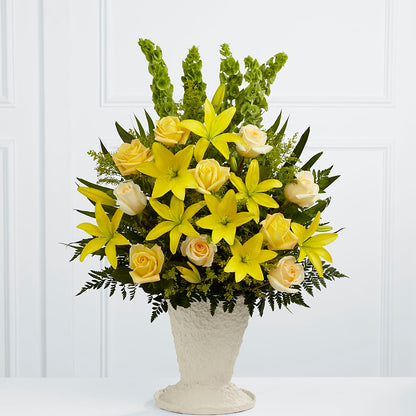 Golden Memories Arrangement –  Awesome Blossom Flowers And Gifts, Citrus Heights CA