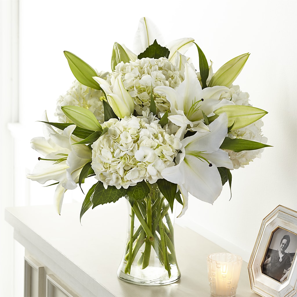 Compassionate Lily Bouquet –  Awesome Blossom Flowers And Gifts, Citrus Heights CA
