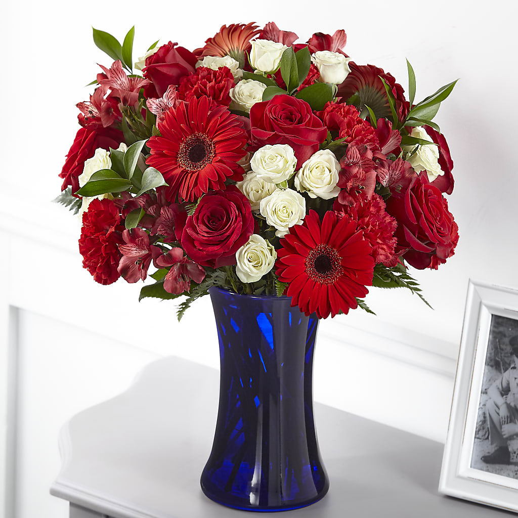 Hearts Embrace Bouquet –  Awesome Blossom Flowers And Gifts, Citrus Heights CA