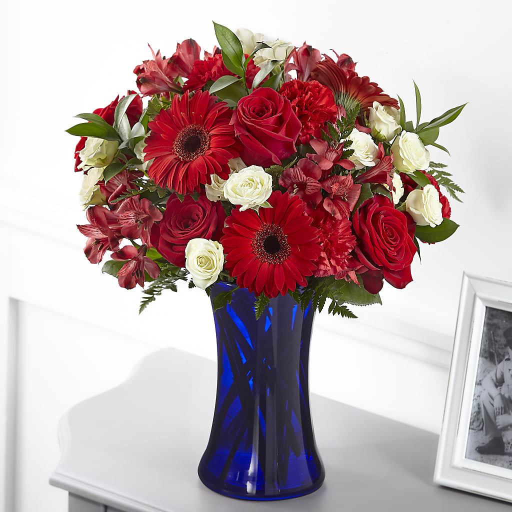 Hearts Embrace Bouquet –  Awesome Blossom Flowers And Gifts, Citrus Heights CA