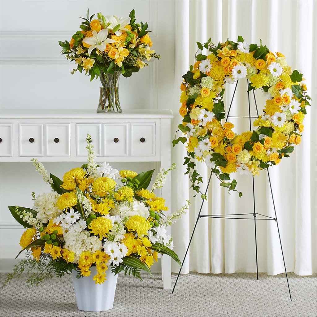 Warm Remembrance Bundles –  Awesome Blossom Flowers And Gifts, Citrus Heights CA