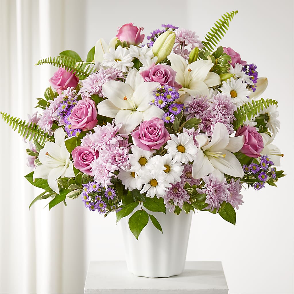 Warmest Thoughts Tabletop Basket –  Awesome Blossom Flowers And Gifts, Citrus Heights CA