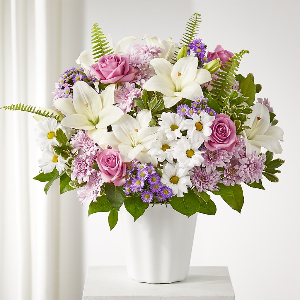 Warmest Thoughts Tabletop Basket –  Awesome Blossom Flowers And Gifts, Citrus Heights CA