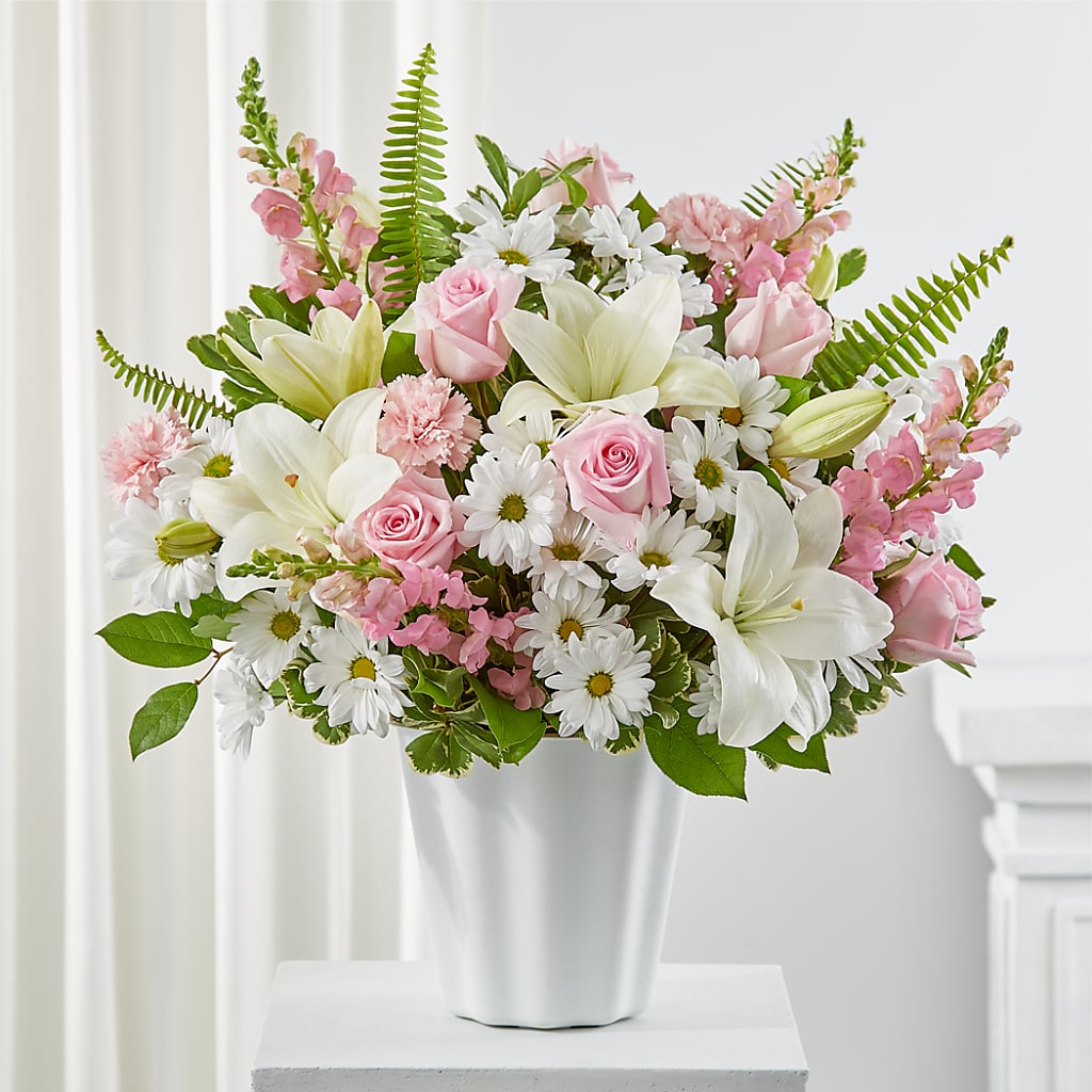 Soft Touch Tabletop Basket –  Awesome Blossom Flowers And Gifts, Citrus Heights CA