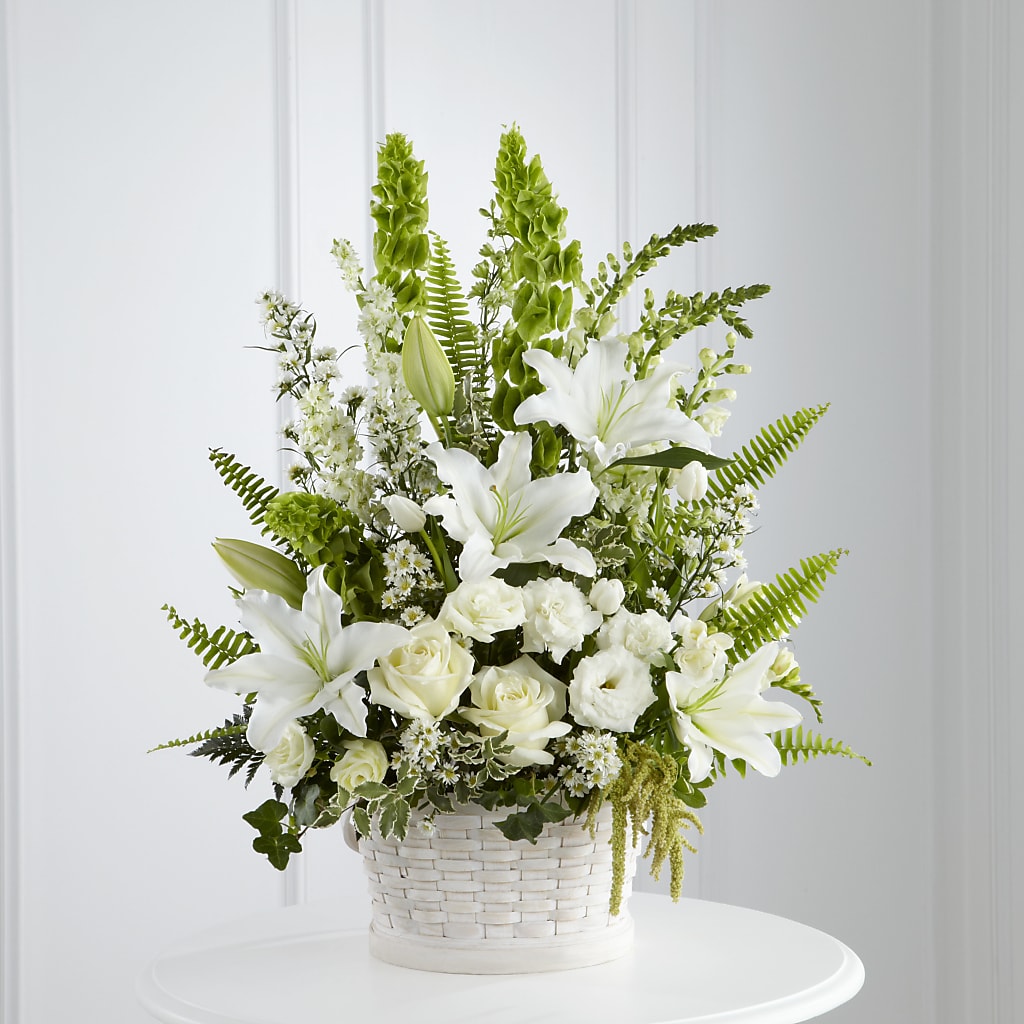 In Our Thoughts Arrangement –  Awesome Blossom Flowers And Gifts, Citrus Heights CA