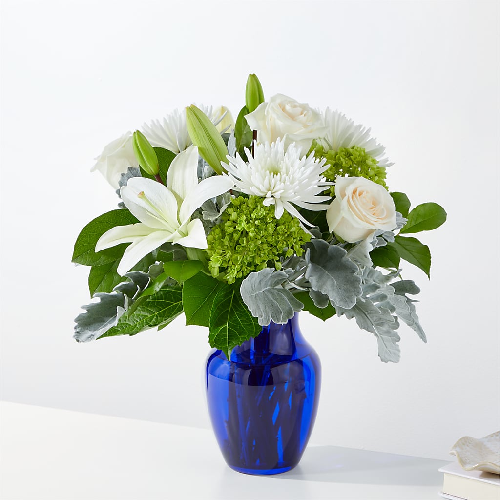 Snowy Dreams Bouquet –  Awesome Blossom Flowers And Gifts, Citrus Heights CA