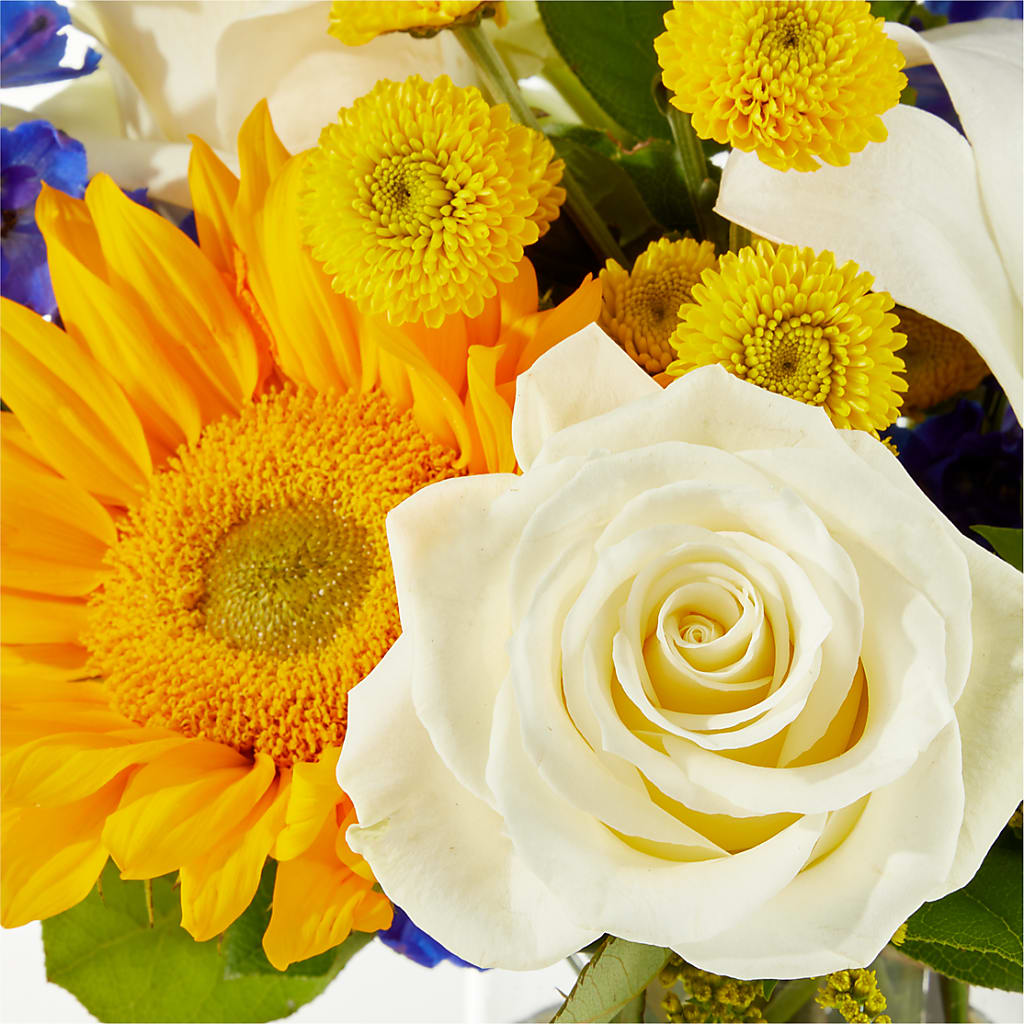 Stargazing Bouquet –  Awesome Blossom Flowers And Gifts, Citrus Heights CA