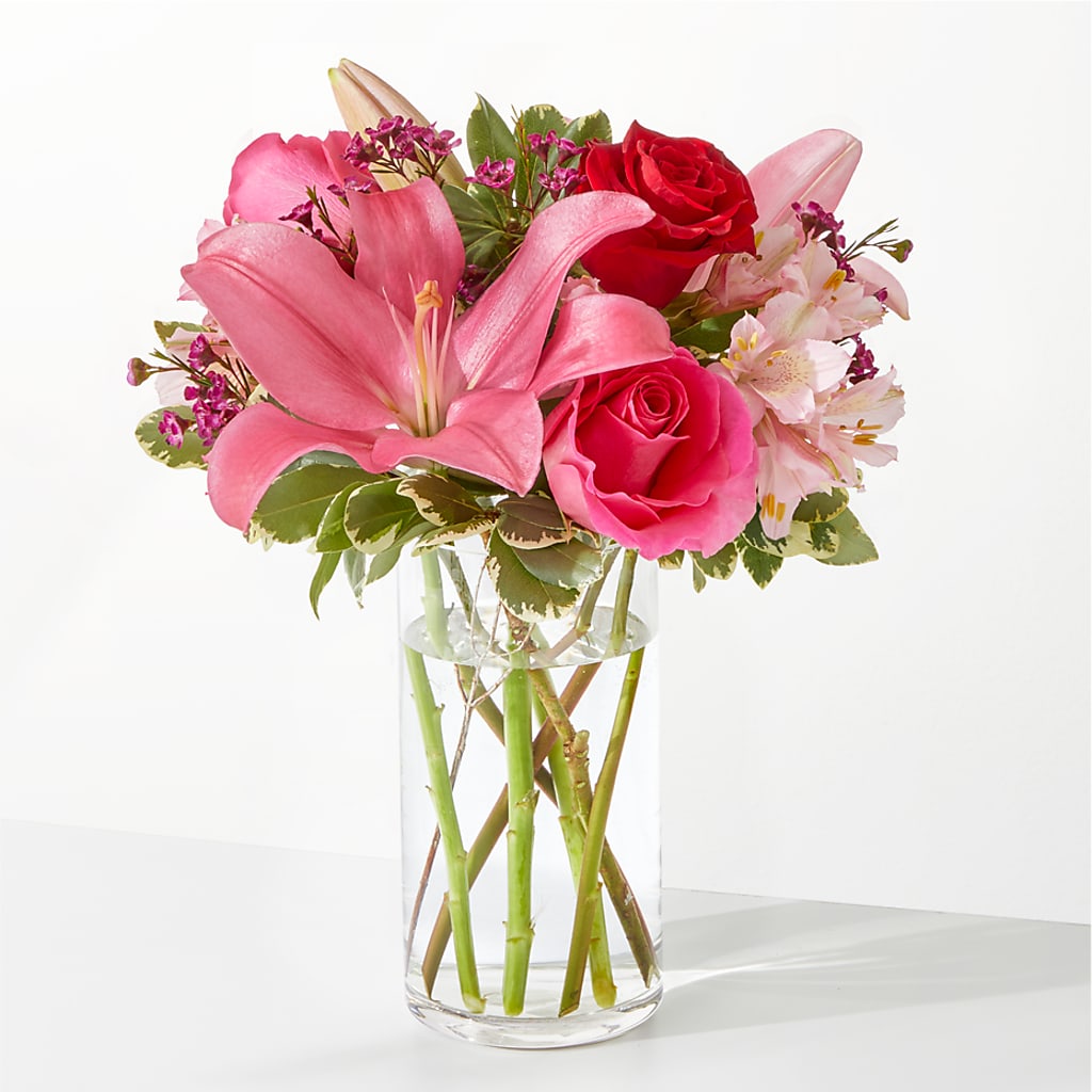 Lucky in Love Bouquet –  Awesome Blossom Flowers And Gifts, Citrus Heights CA