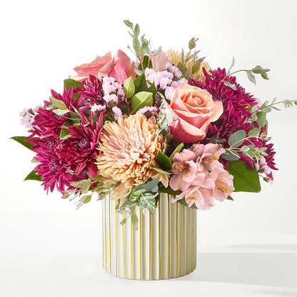 Berry Cobbler Bouquet with Ivory Vase –  Awesome Blossom Flowers And Gifts, Citrus Heights CA