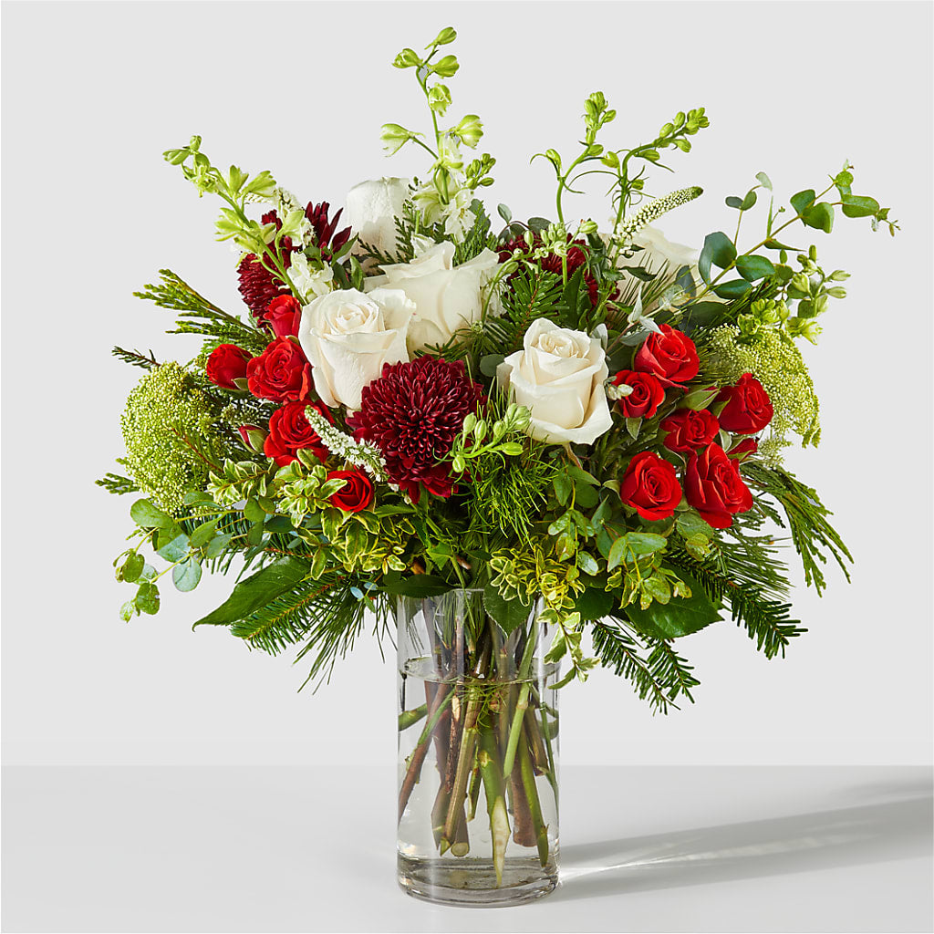 Favorite Traditions Bouquet –  Awesome Blossom Flowers And Gifts, Citrus Heights CA