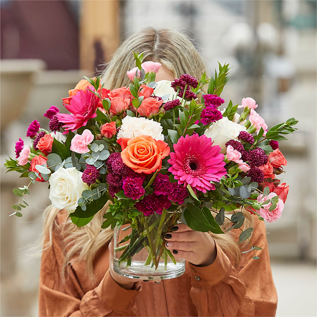Smell the Roses Bouquet –  Awesome Blossom Flowers And Gifts, Citrus Heights CA