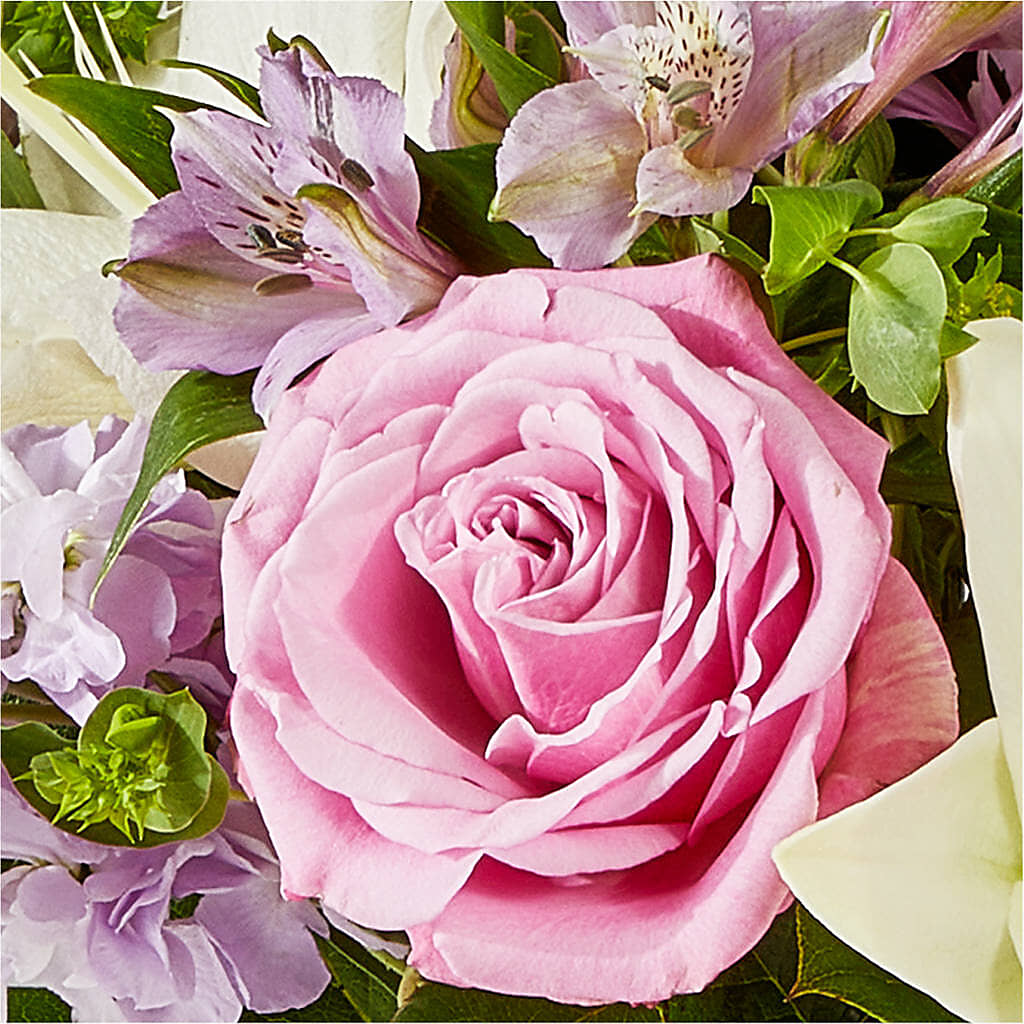 Daydreamer Bouquet –  Awesome Blossom Flowers And Gifts, Citrus Heights CA