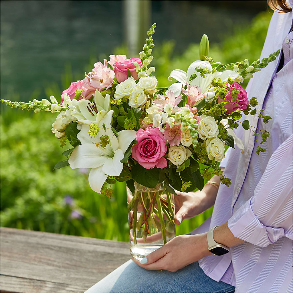 Fondly Bouquet –  Awesome Blossom Flowers And Gifts, Citrus Heights CA