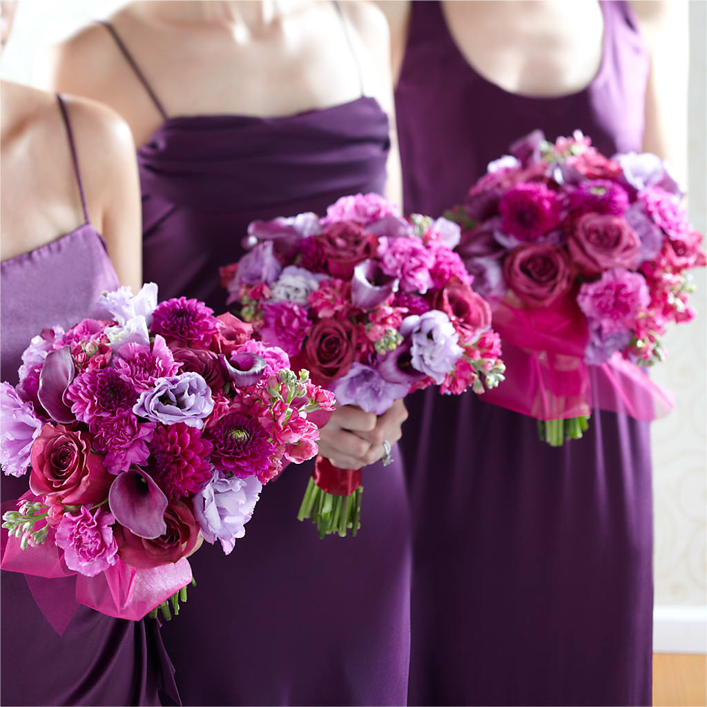 Bridesmaid's Garden Bouquet –  Awesome Blossom Flowers And Gifts, Citrus Heights CA