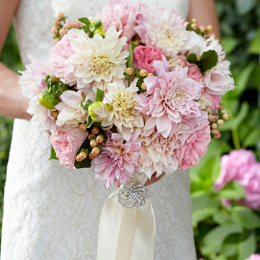 Heart's Promise Bouquet –  Awesome Blossom Flowers And Gifts, Citrus Heights CA