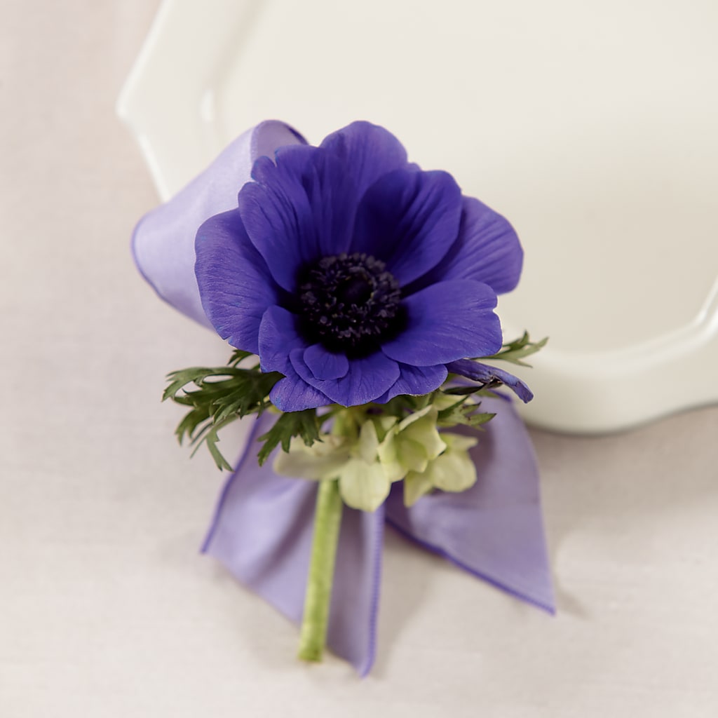 Purple Passion Boutonniere –  Awesome Blossom Flowers And Gifts, Citrus Heights CA