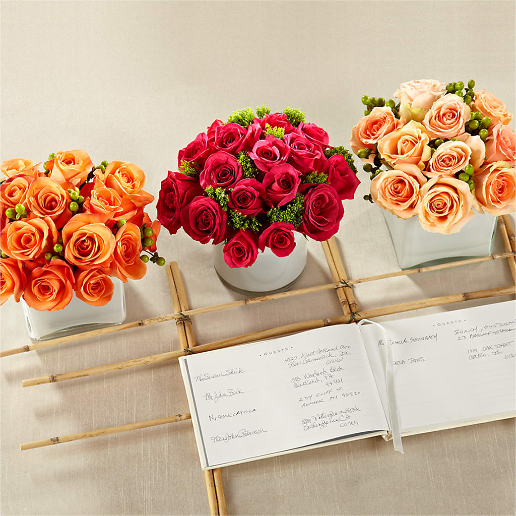 Dawn Rose Centerpiece –  Awesome Blossom Flowers And Gifts, Citrus Heights CA