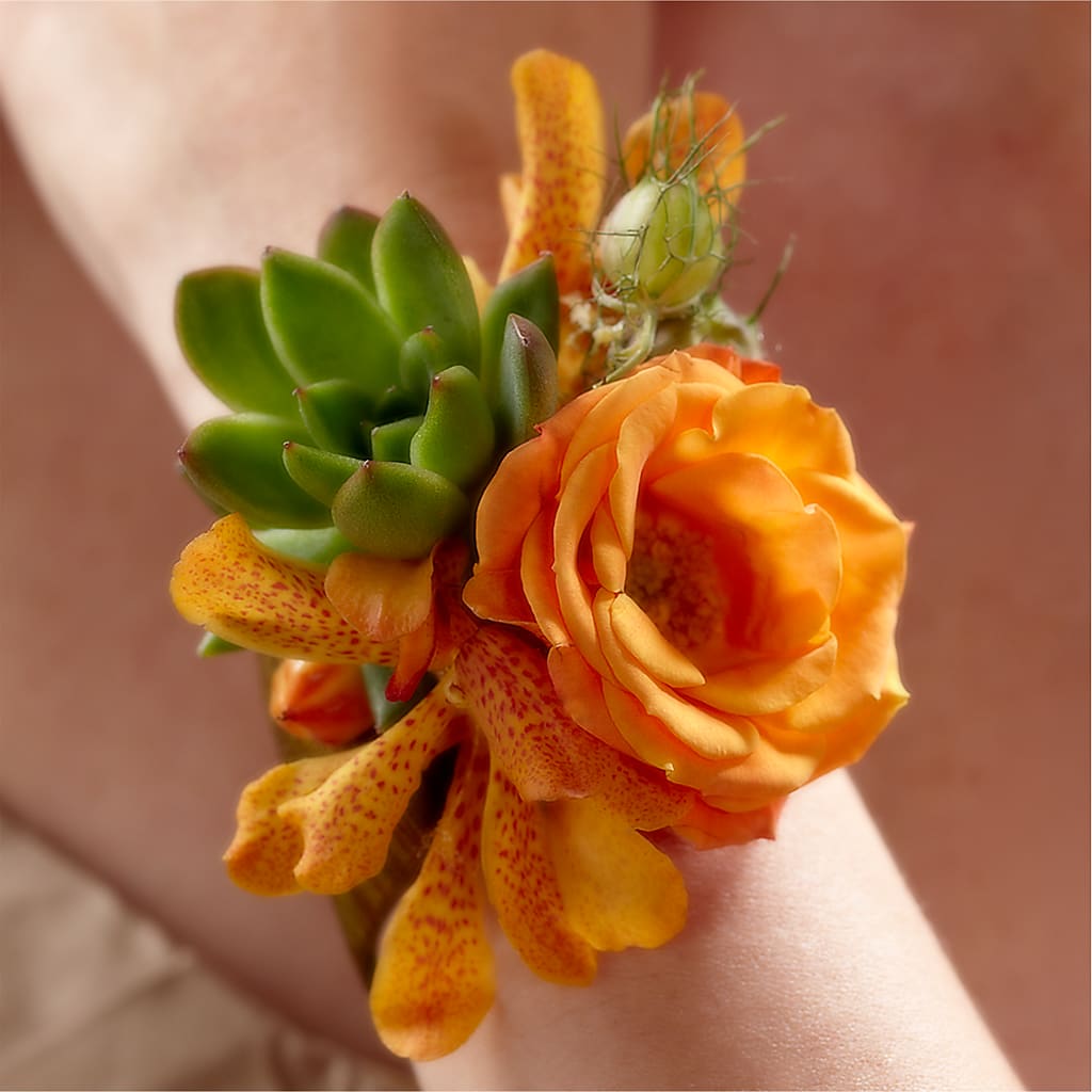 Irresistible Love Wrist Corsage –  Awesome Blossom Flowers And Gifts, Citrus Heights CA