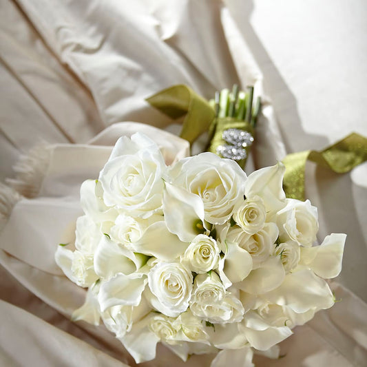 Serene Highness Bouquet –  Awesome Blossom Flowers And Gifts, Citrus Heights CA