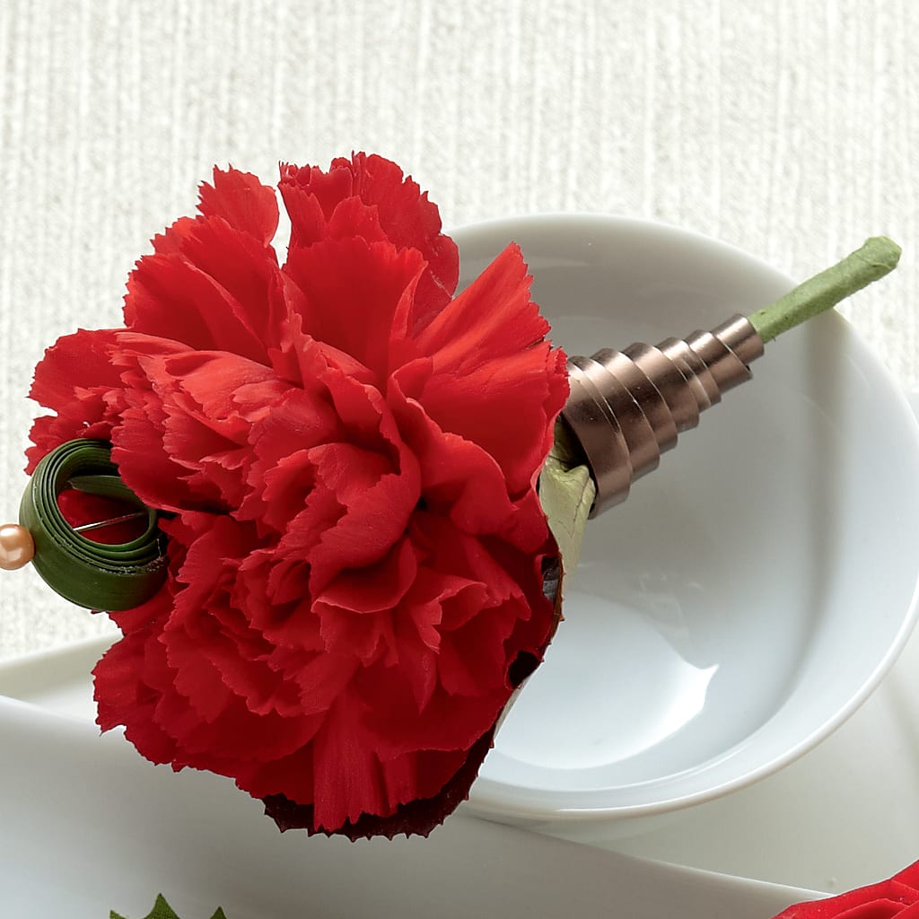 Red Carnation Boutonniere –  Awesome Blossom Flowers And Gifts, Citrus Heights CA