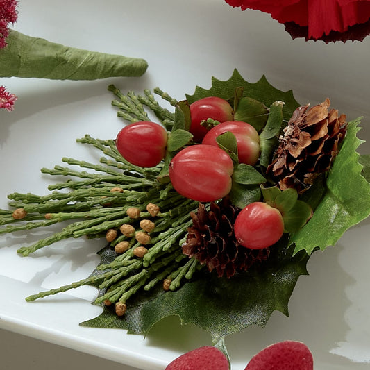 Red Berry Boutonniere –  Awesome Blossom Flowers And Gifts, Citrus Heights CA